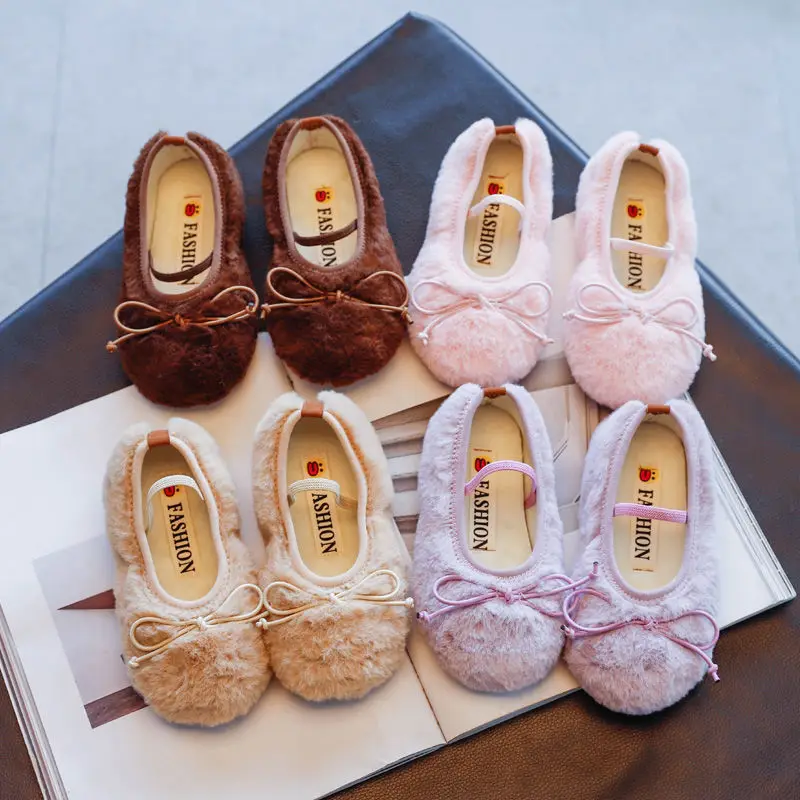 

2020 Baby Flat Shoes Baby Winter Kids Cute Shoes Bow Tie Girls Soft Plush Warm Shoes Girls Cotton Slippers Shoes Size 21-30