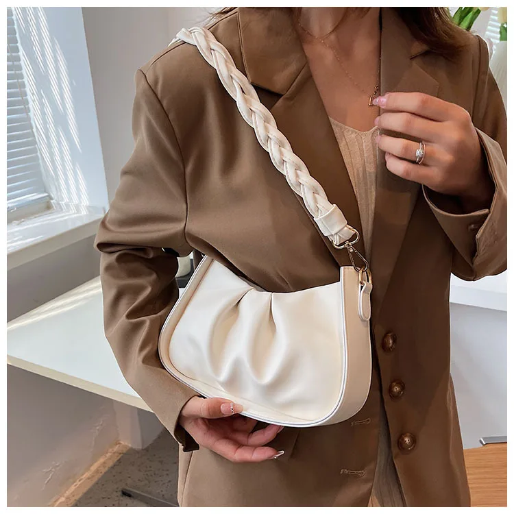 

European and American Underarm Bag 2021 New Fashion Lady Luxury All-match Messenger Bag Autumn One-shoulder Fold Cloud Bag