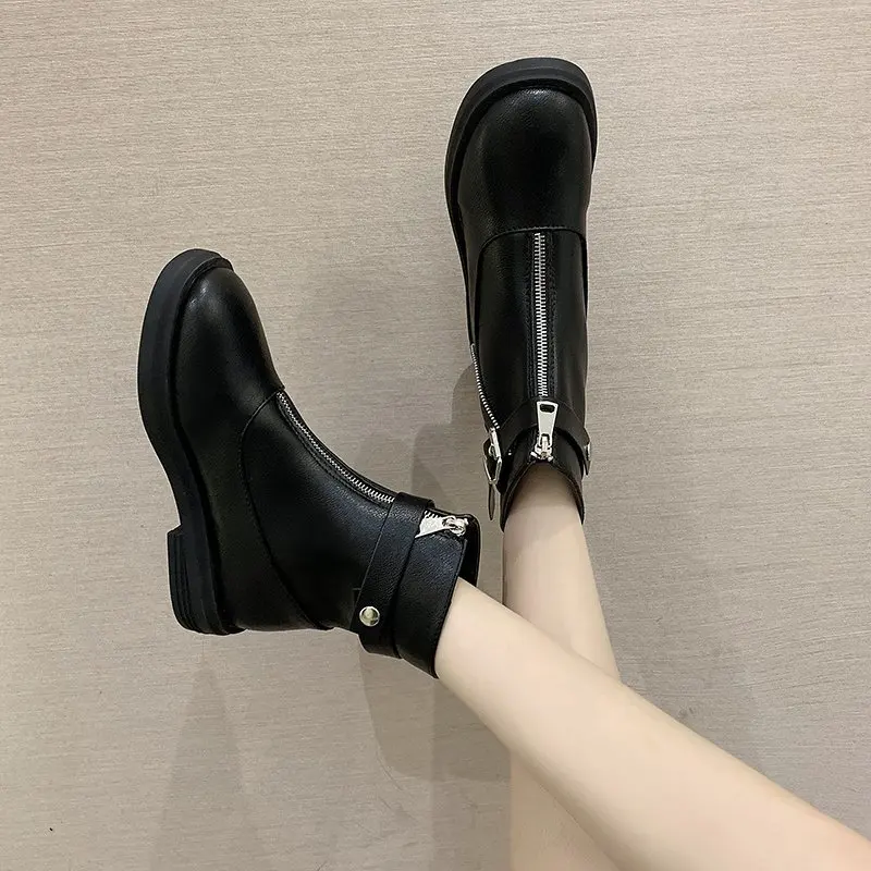

Women Black Ankle Boots Motorcycle Boots Female British Style Fashion Autumn Winter Shoes Casual Women Flat platform Short Boots