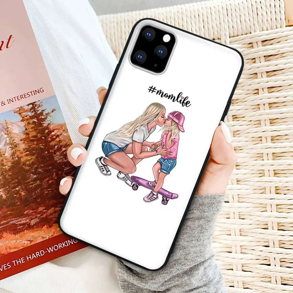 

Cute Black Brown Hair Baby Mom Daughter Girl Son Dad phone Cover Case For Iphone 12 11 Pro Xs Max 6s 7 8 Plus Xr Xs X 5s Se 2020