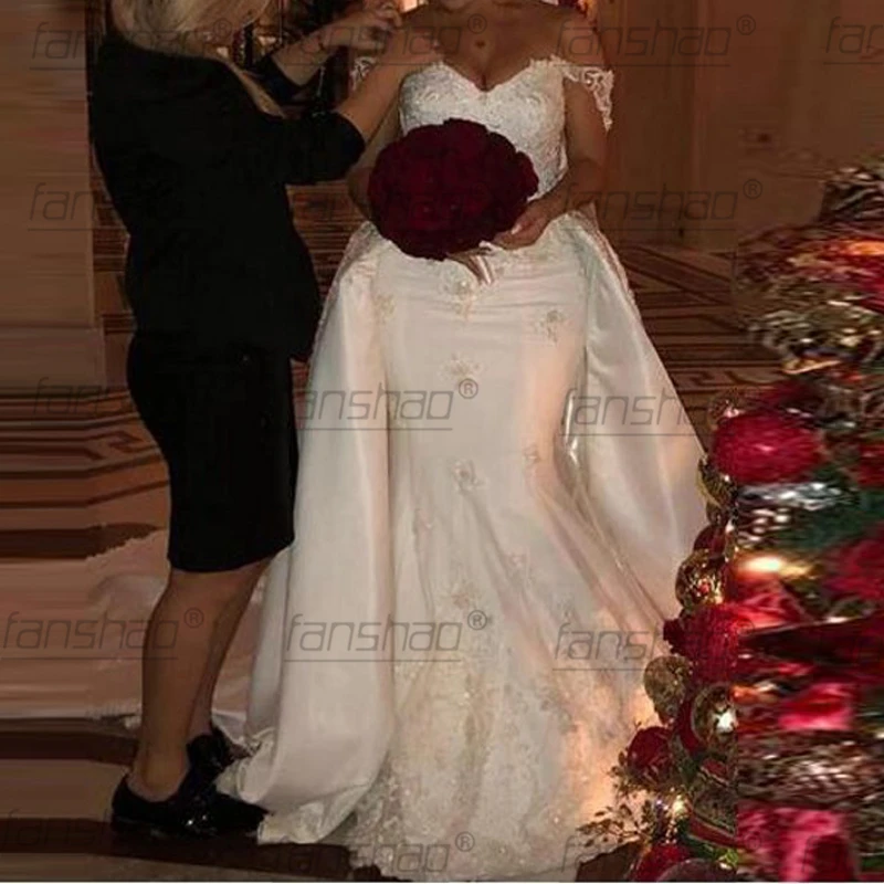 Кружевное свадебное платье Ливана с бисером со съемным шлейфом открытыми