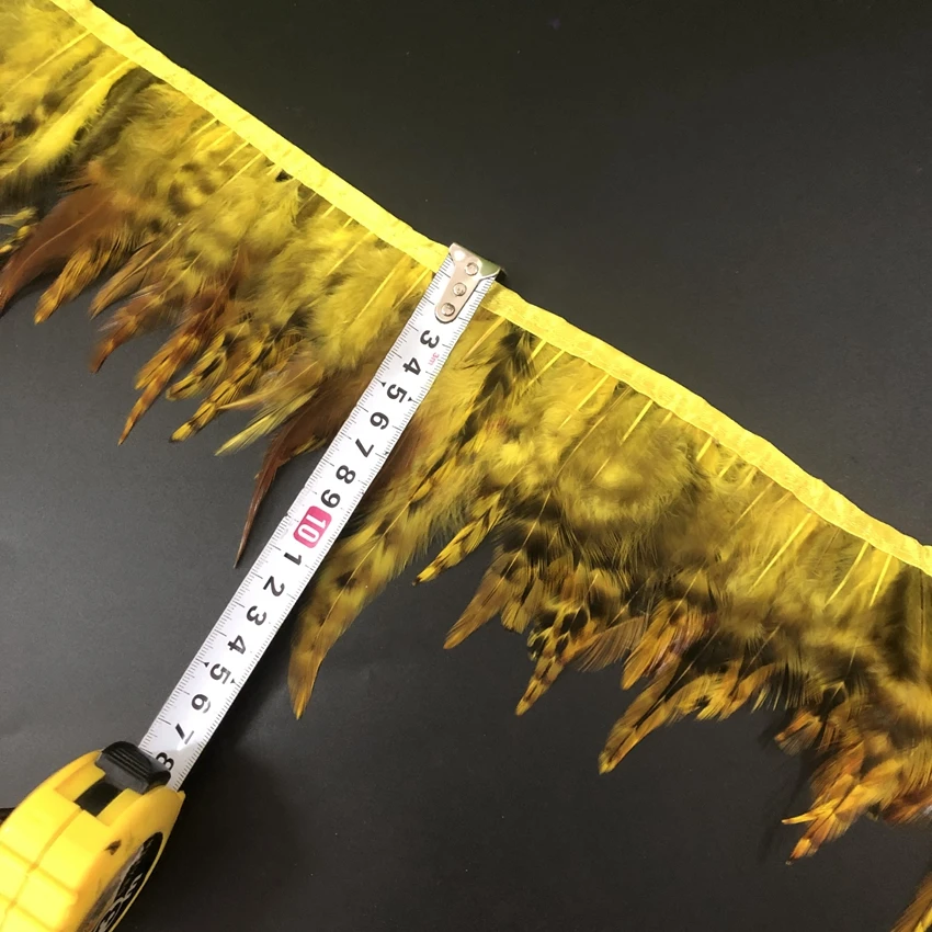 Оптовая продажа фабрики дешевые продажи 10 ярдов красочные петухи Куриные перья