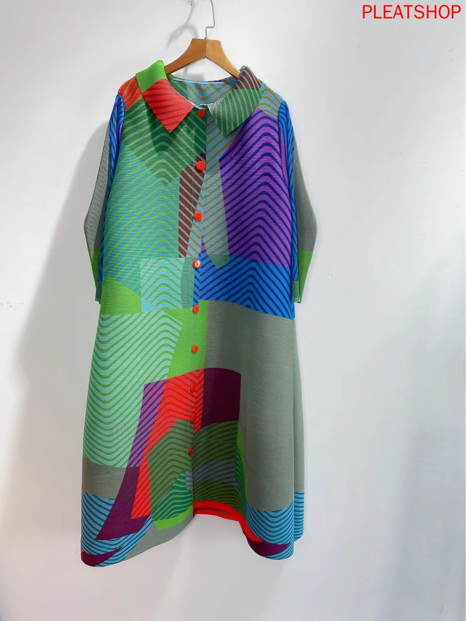 

MIYAKE Pleated Single-Breasted Loose and Plus-sized Slim-Looking Floral Printed Dress Vestido De Mujer Robes Robe Femme Vestidos