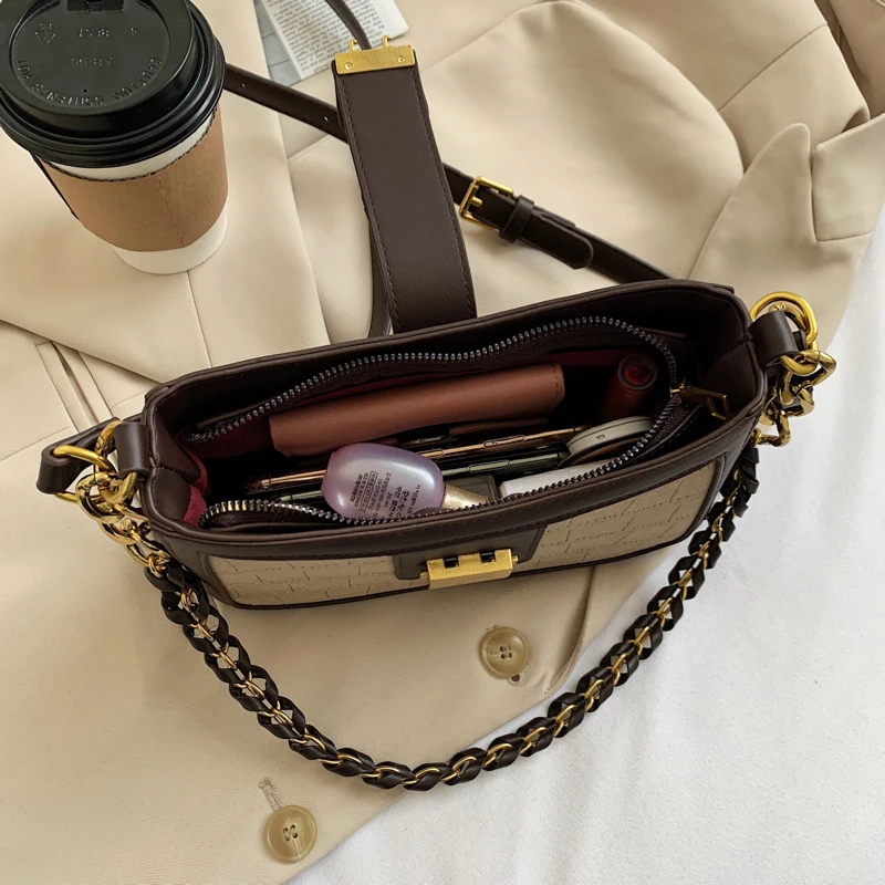 

New Crocodile Pattern Chain Square Bag for Women's PU Shoulder Bag with Lock Classic Texture Leather Ladies Tote Handbags Bulsos