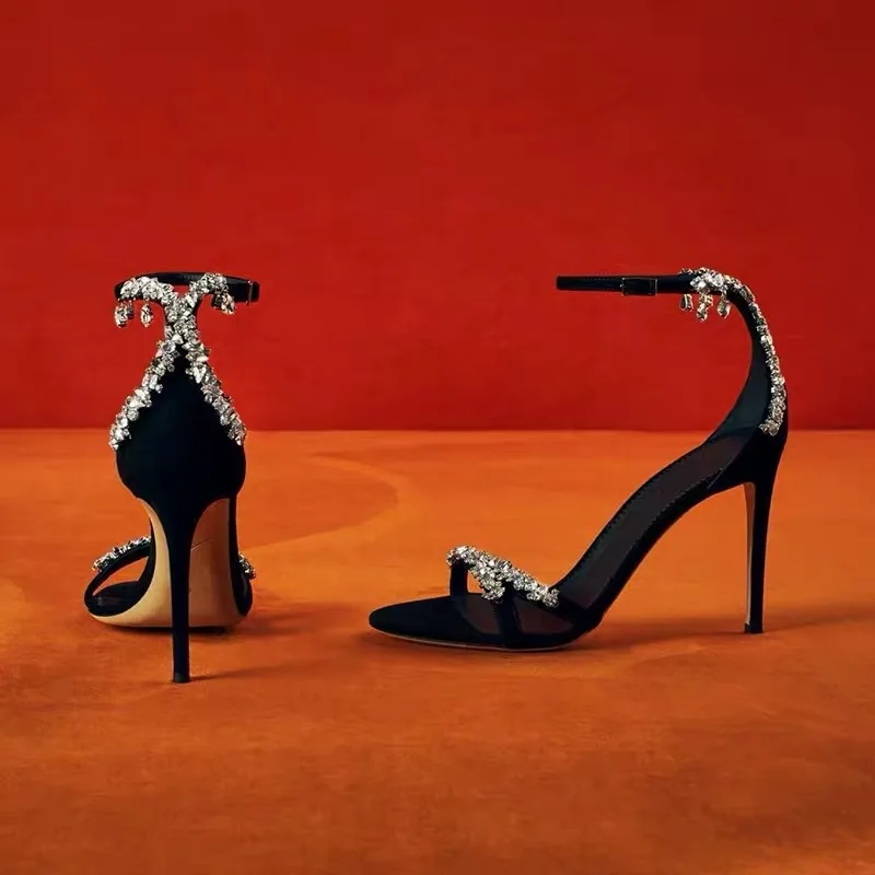 

Босоножки женские, на высоком каблуке, с ремешком и пряжкой, стразы, лето 2021