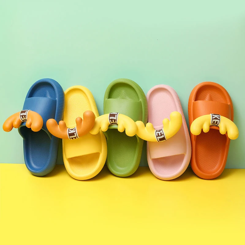 

Mother and child Slippers For Boy Girl Home Shoes Summer Soft Bottom Baby Indoor Slippers Beach Love Kids Shoes Family Style