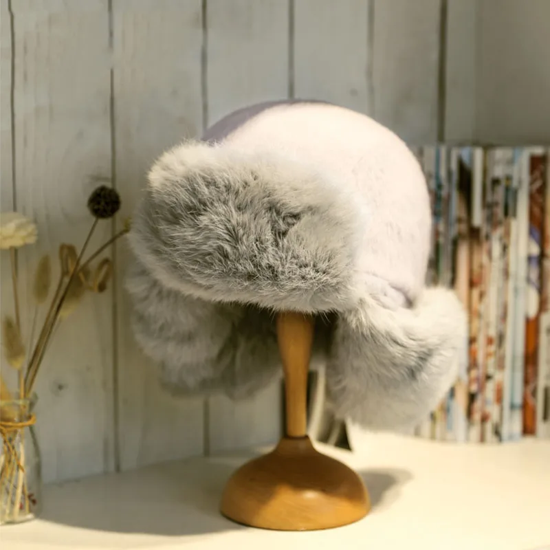 

4 Colors Women Winter Bomber Hat Rabbit Fur Thick Warm Earflap Cap Outdoors Windproof Ushanka Russian Hat Aviator Caps Fashion