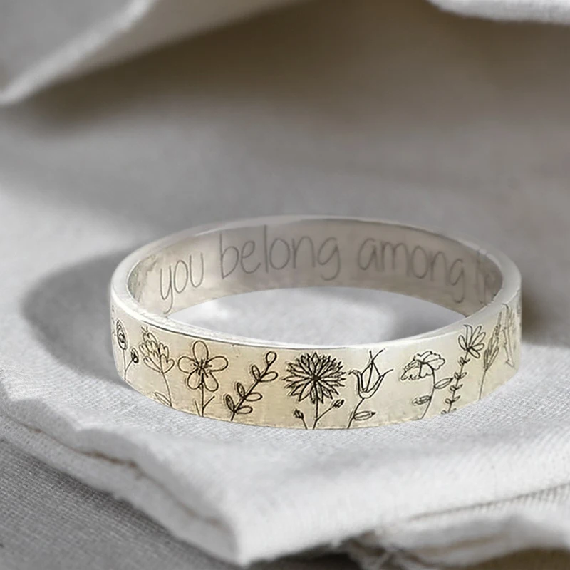 

New Retro Simple Carved Women's Ring Men's Bohemian Exquisite Wildflower Flower Daisy Handmade Ring Ladies Gift