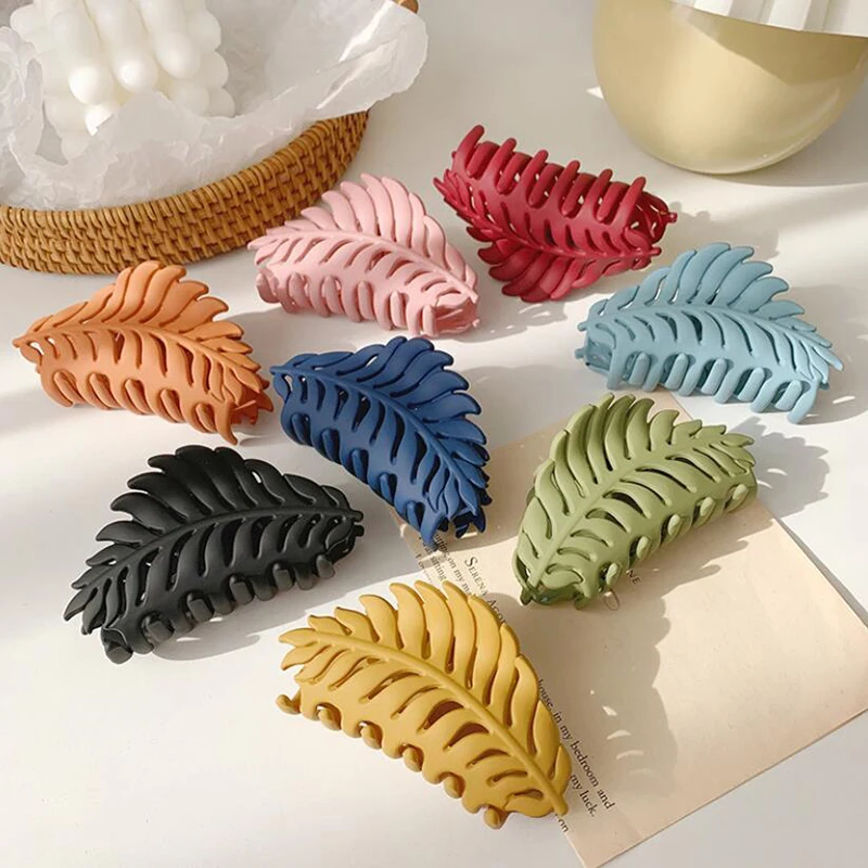 

1PC Barrettes Hair Clips Hair Claw For Women Acrylic Hairpins Hair Crab Claws Girls Make UP Washing Tool Accessories Decoration