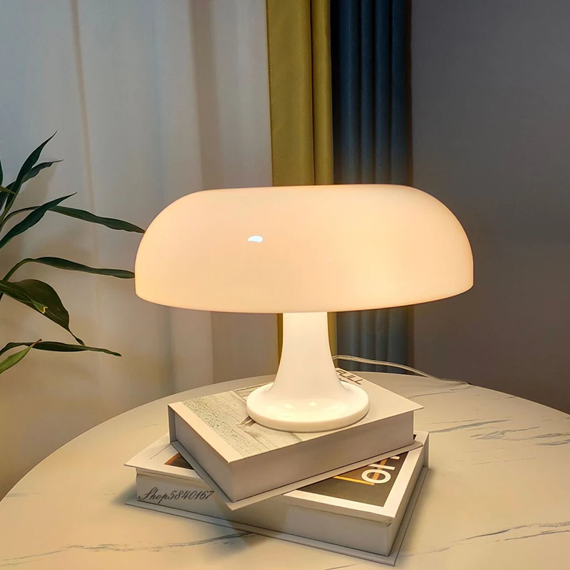Акриловая настольная лампа в скандинавском стиле | Освещение