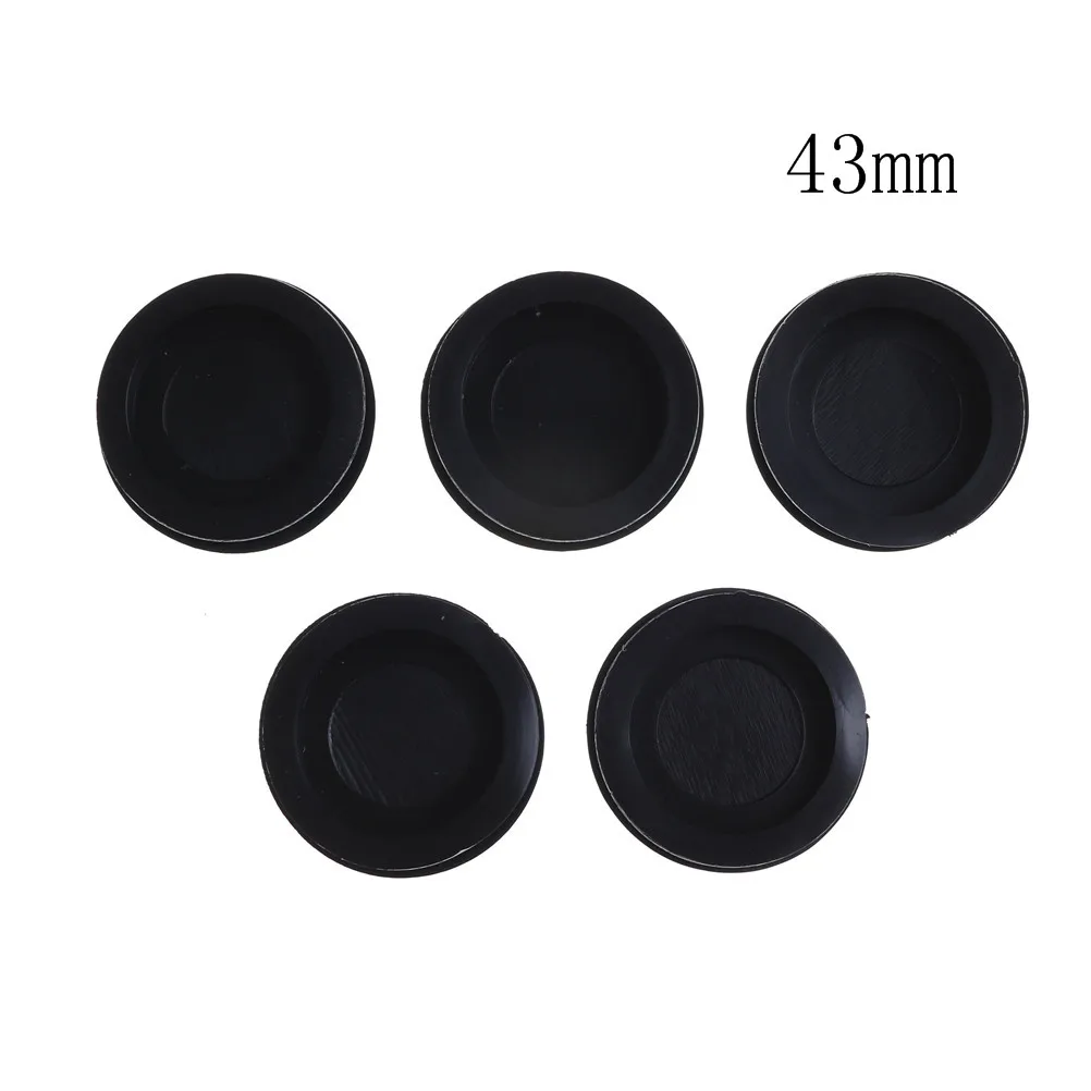 

Комплект из 5 пробок для копилок черного цвета