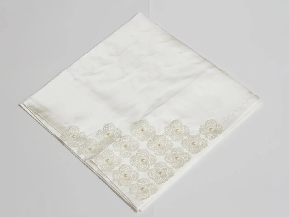 

With pearls Embroidered Boha Cream