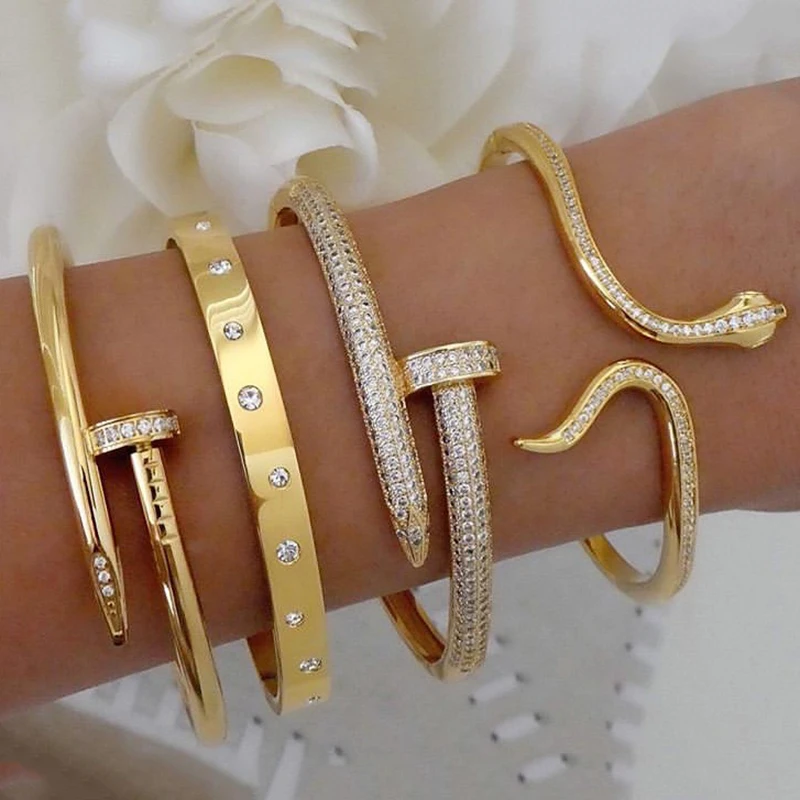 

Bling Bling Rhinestone Nail Open Bangles for Women Copper Zirconia Gold Plated Metallic Adjustable Charms Bracelets Accessories