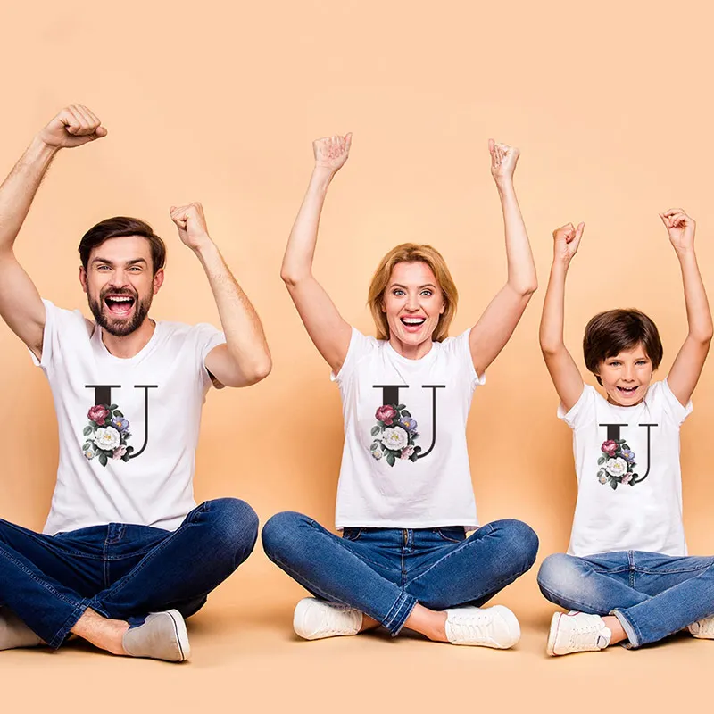 Летние Семейные футболки с короткими рукавами одежда для папы и мальчиков белая