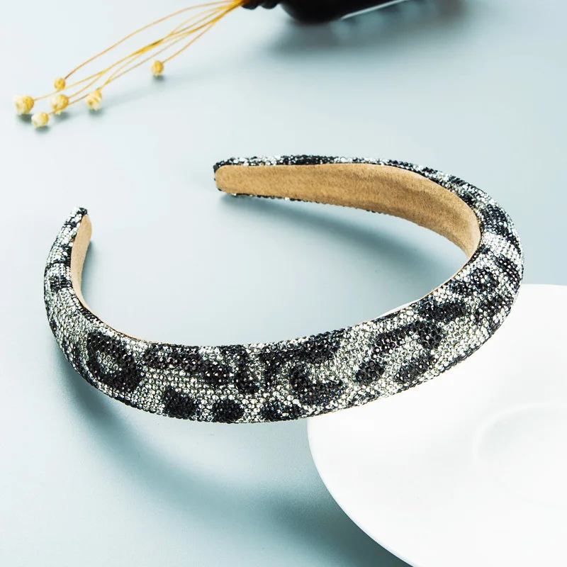 Повязка на голову женская в стиле барокко |