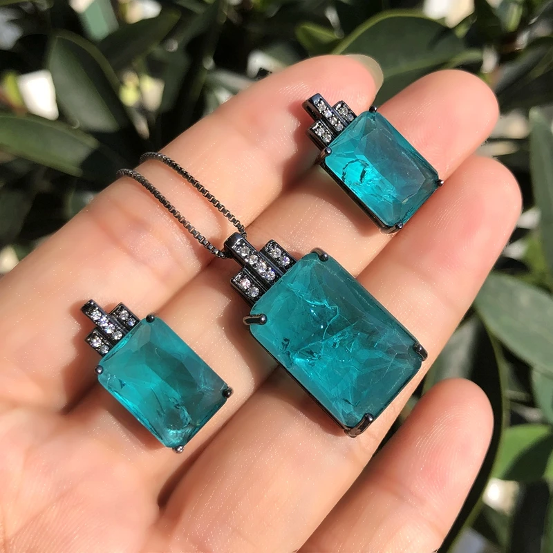 Женский комплект из колье и серёг с фианитом | Украшения аксессуары