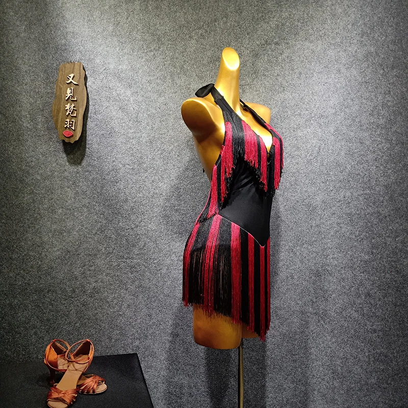 Платья для латиноамериканских танцев с кисточками на конкурс сальса