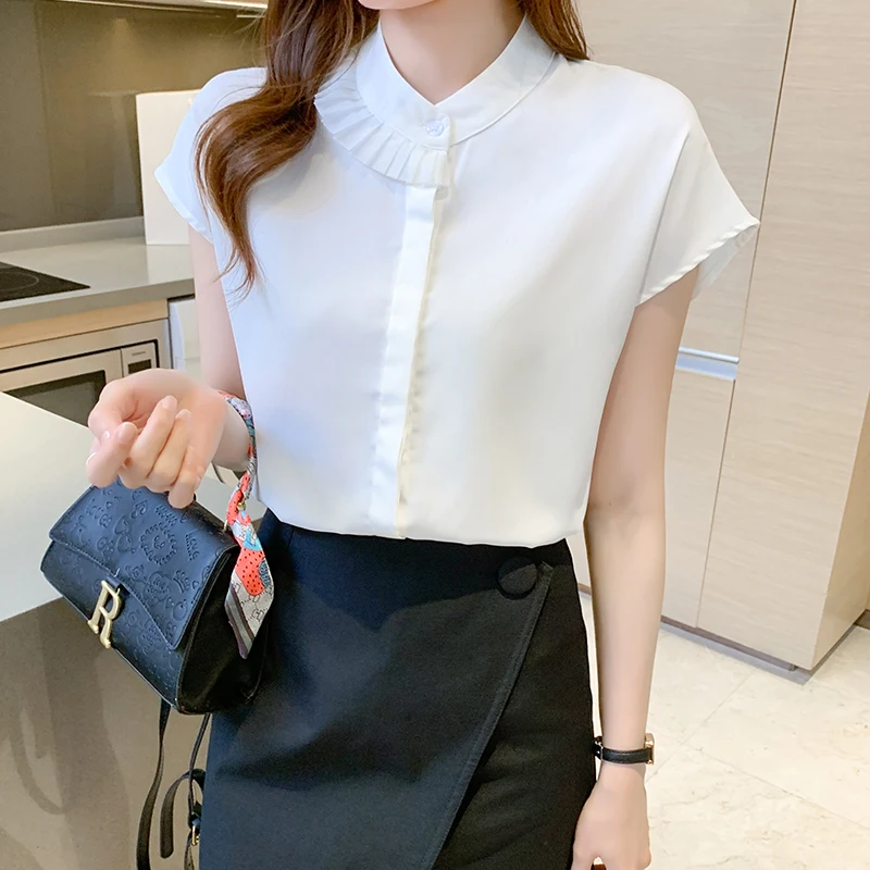 

Блузка женская шифоновая без рукавов, с воротником-стойкой