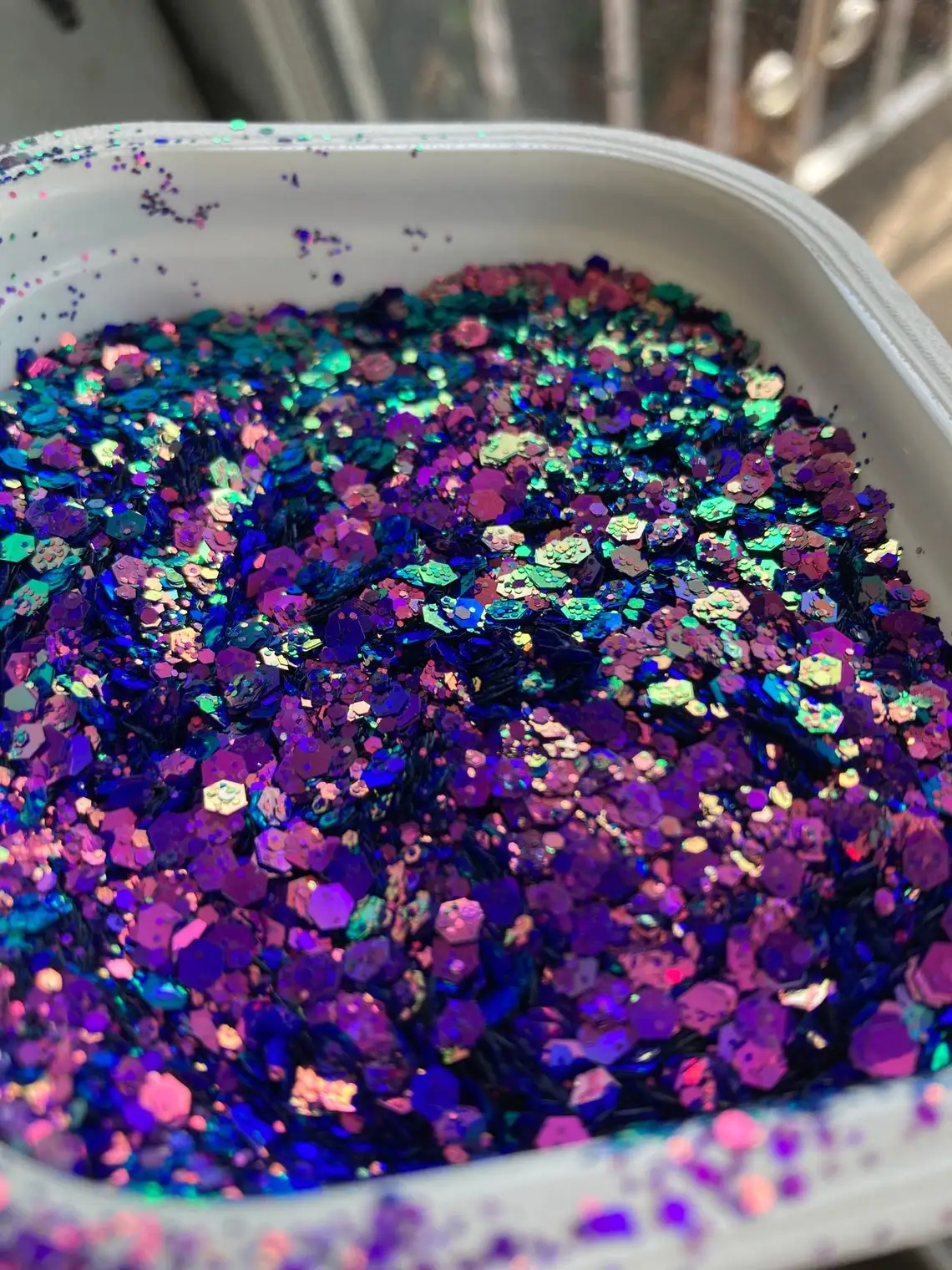 

Nail Art Glitter 50g /1.75oz Glitter Flakes Chameleon Chunky Glitter Mixed Fine Powder, Color Shift Flake Sequins for Nail Art