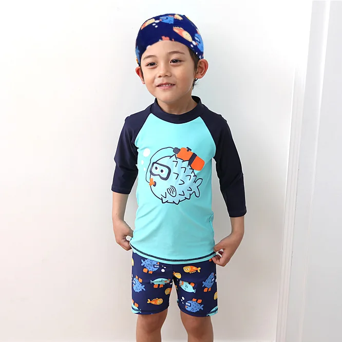 

Kids Boy Two Pieces Swim Suit Cartoon Fish Sunblock Beach Bodysuit with Cap Boys Swimwear 2-13Y Children Swimsuit Surfing Wear