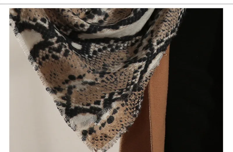 

Python Snake Luxury Brand Animal Pattern Scarf Faux Cashmere Poncho Pashmina Fashionable Women's Winter Scarves Female Stole