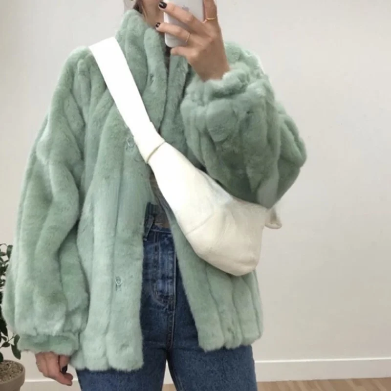 

Autumn Winter Women High Quality Faux Fur Coat Female Loose Lapel Overcoat Thick Warm Plush Coats Ladies Fleece Outerwear A98