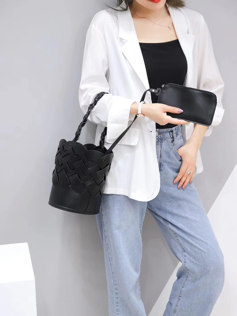 

Casual Bucket Bags for Women Shoulder Bag Luxury Women Bags Woven Purses and Handbags Picture Pack