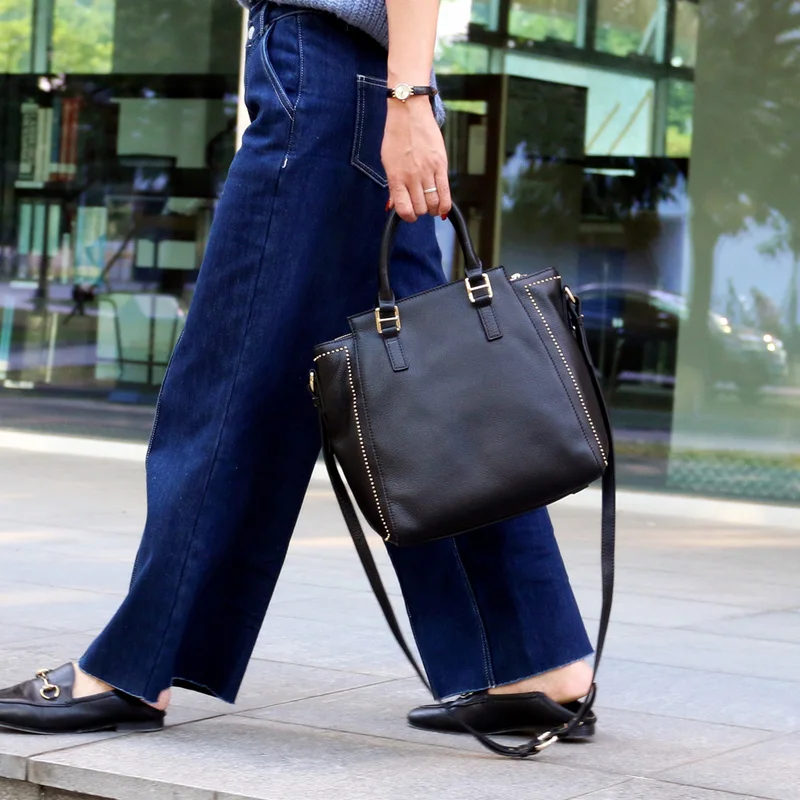 Женская сумка с заклепками из коровьей кожи | Багаж и сумки