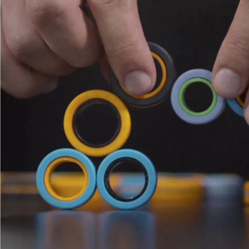 Fidget Toys магнитные кольца