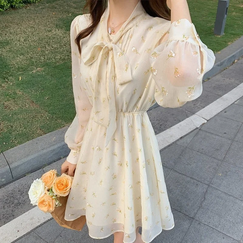 

Sweet Floral Vintage Dress Women Korean Slim Long Sleeve Fairy Mini Dress Female 2021 Retro Elegant Princess Evening Party Dress