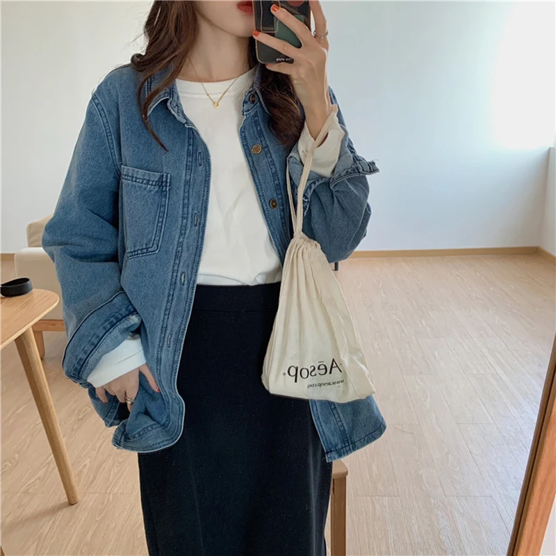 2021 Women Spring Autumn Denim Shirt Oversize Turn Down Collar Double Pockets Vintage Womens Jeans Blouse Ladies Tops Blusas