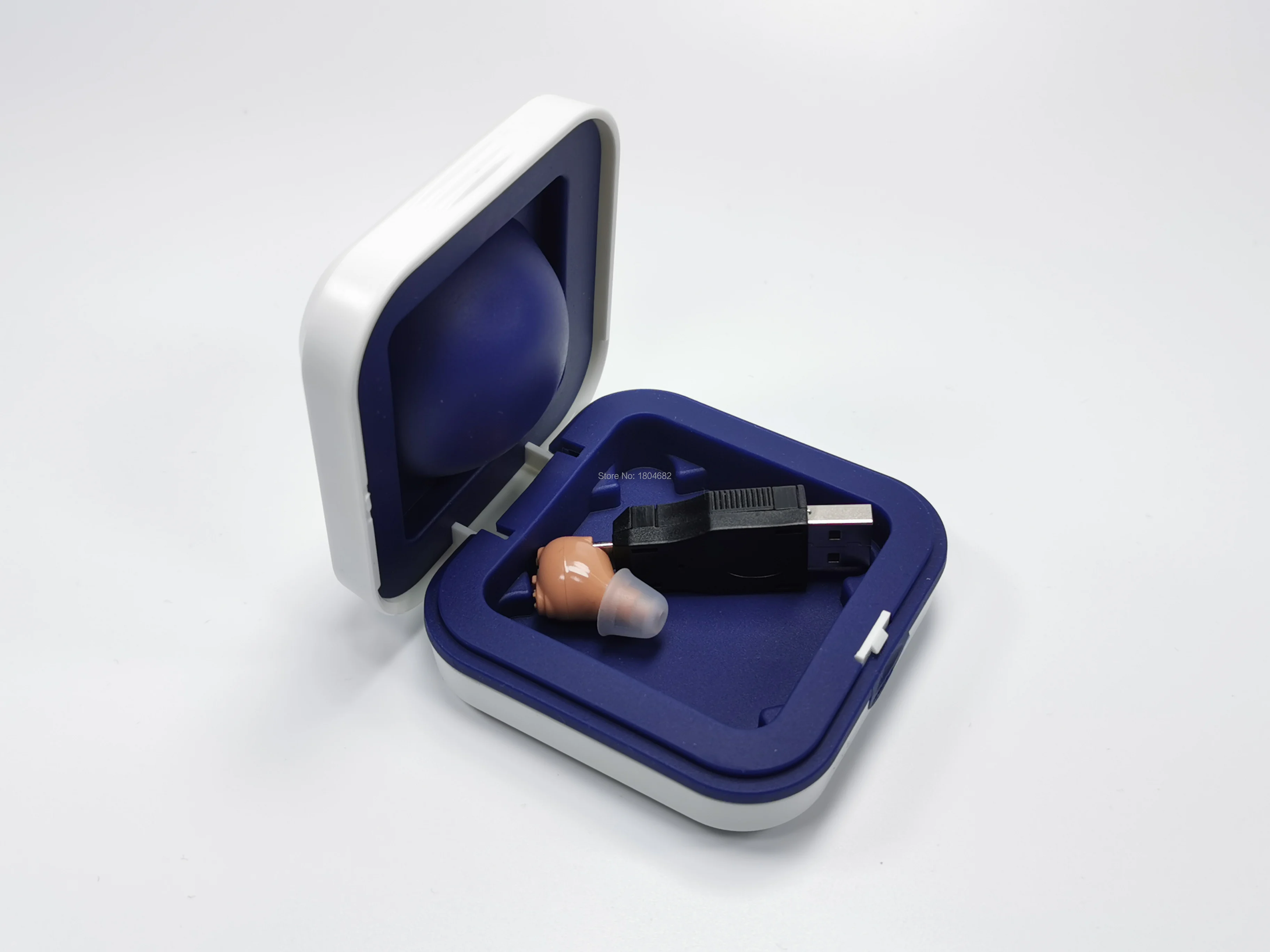 Невидимый слуховой аппарат CIC перезаряжаемый мини для пожилых людей