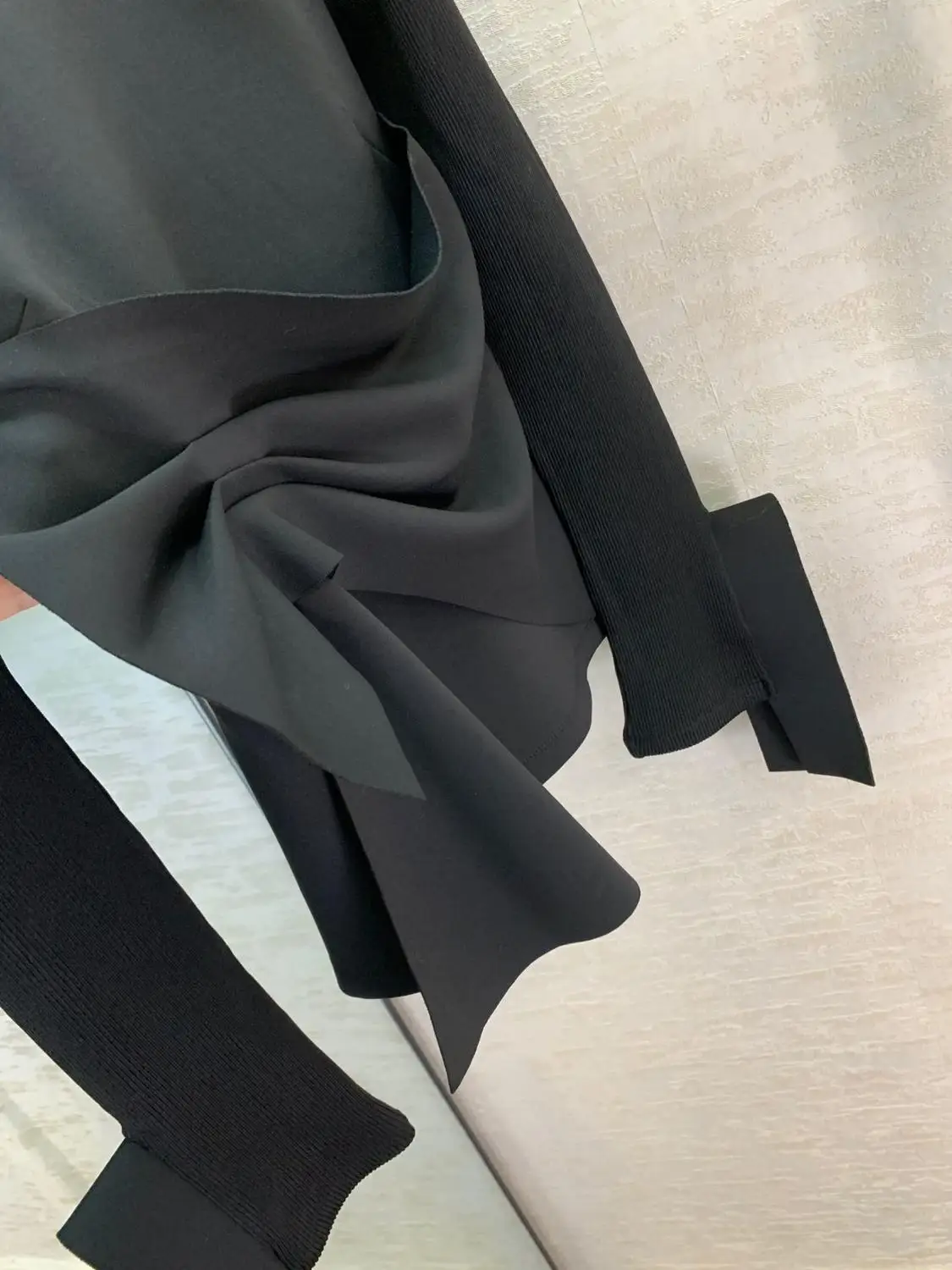 Новинка 2020 года. Повседневный Модный женский черный свитер из полиэстера |