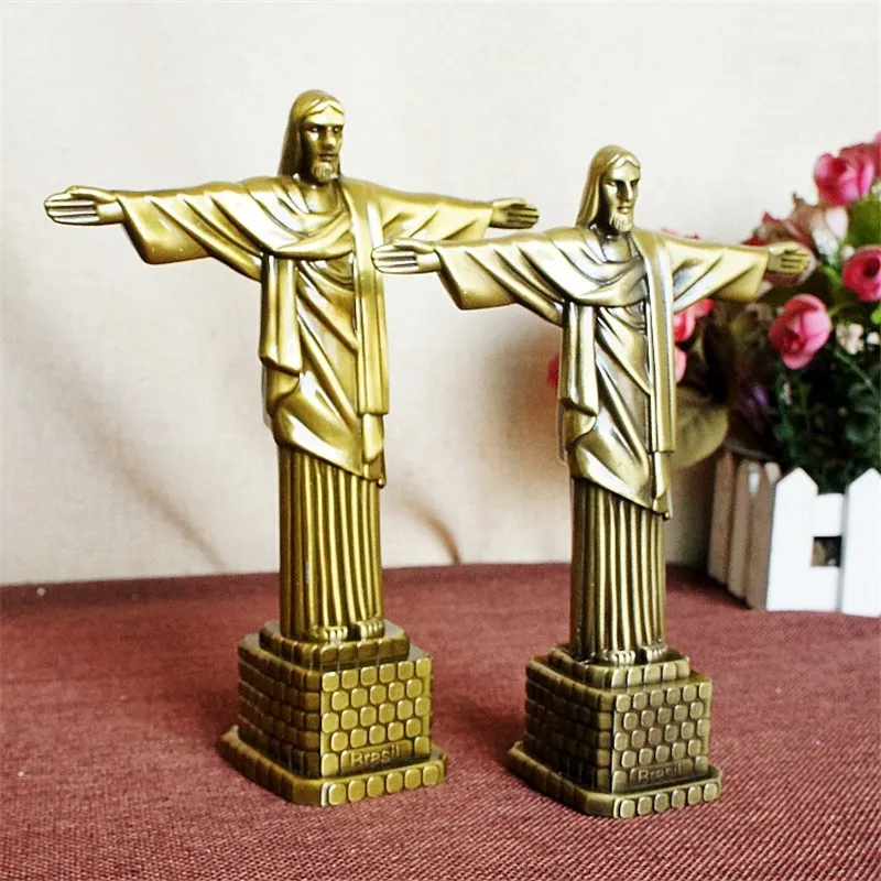 

New Metal Jesus Statue Souvenir Catholic Ornaments Sculptures Modern Art Home Decoration Jesus Miniature Figurines Keychain