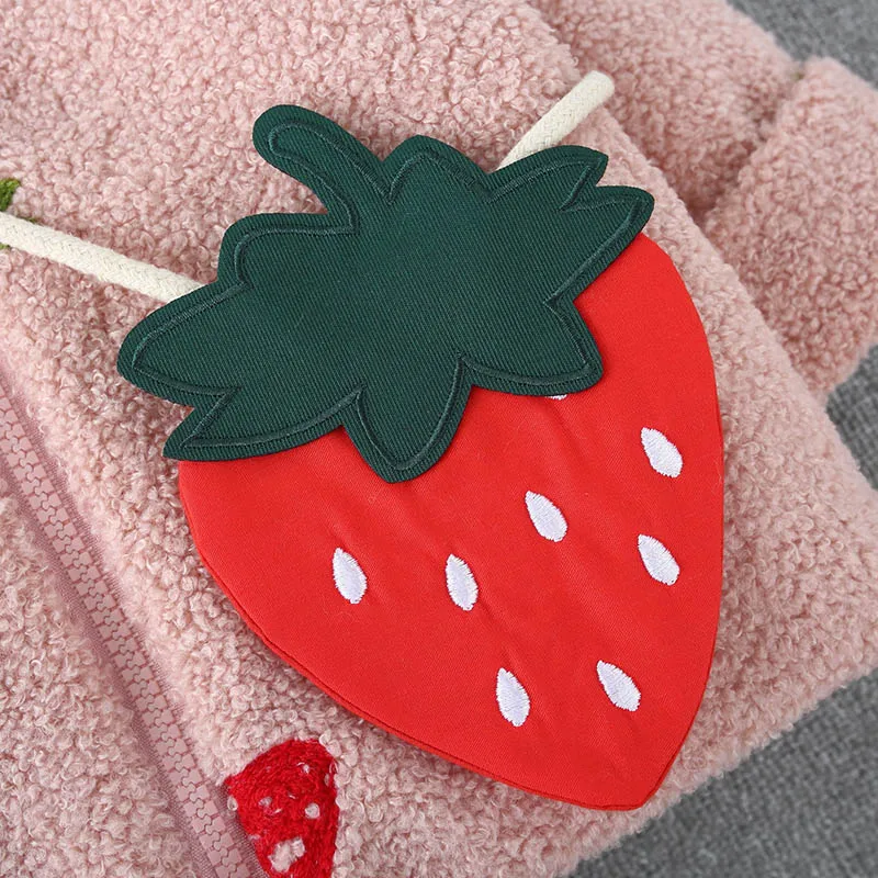 

Baby Girl Coats Winter Warm Thicken Kids Outwear Strawberry Hooded Coat Infant Toddlers Outerwear Baby Girls Jacket Clothes