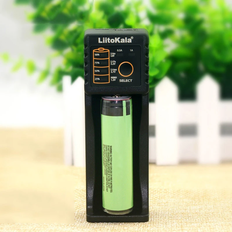 Lii-100 зарядное устройство для 26650 16340 RCR123 14500 LiFePO4 1,2 в Ni-MH Ni-Cd