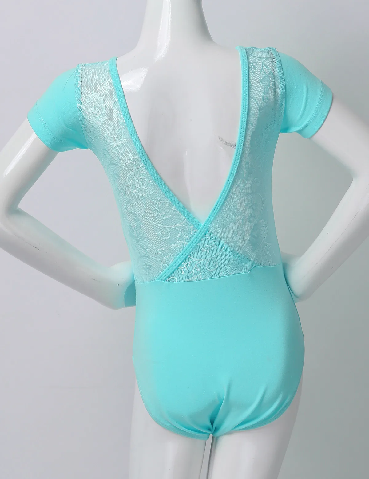 Балетный гимнастический купальник с коротким рукавом v-образным вырезом и