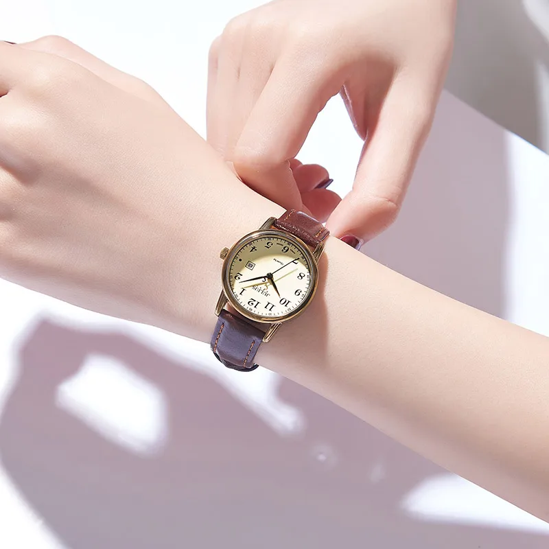 

Classic Fashion Woman Quartz Watch Calendar Luxury Brand Female Digital Wristwatch Antique Style Leather Strap Clock Teen Girl