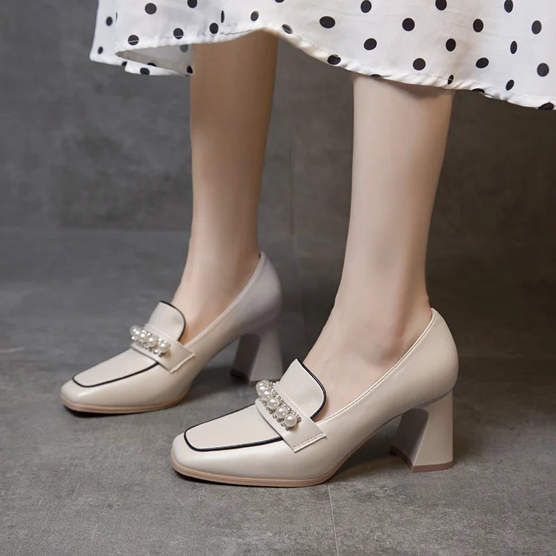 

Women's High Thick Heels Square Head Leather Single Shoes Women Leather British Style Party Sandals