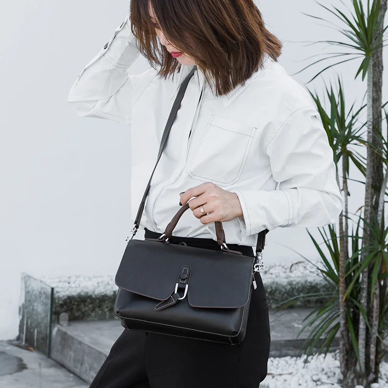 Маленькие женские сумки известного бренда из коровьей кожи для 2021 роскошная