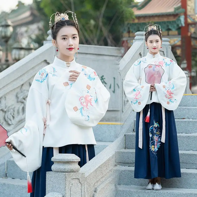 

StudentUnique Hanfu Женский двухэтажный тканевый костюм в китайском стиле для улучшения старинной народной музыки PiPa GuZheng ErHu