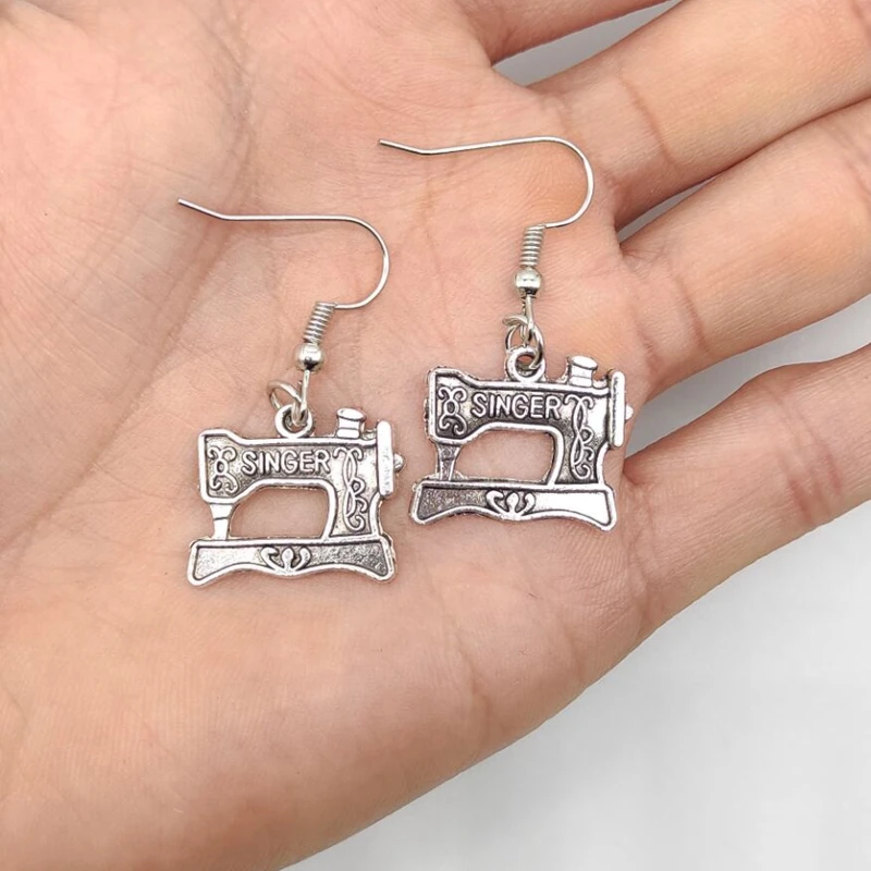 

2020 Fashion Boutique Earrings Wholesale Creative Sewing Machine Ruler Scissors Series New Discoloration