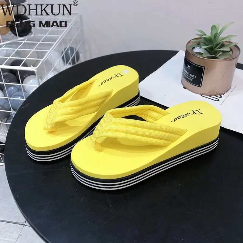 

2021 New Summer Women Flip Flops Fashion Slope and Thick Sand Beach Slippers Candy Color Wedges Platform Outdoor Slippers