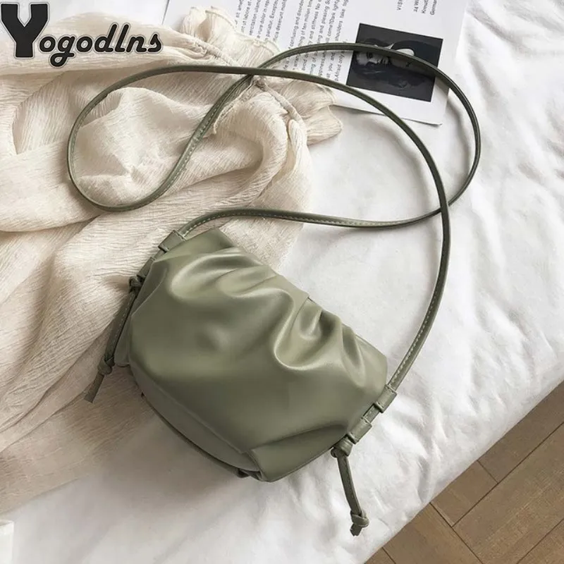 Сумка кросс боди Женская с облачным дизайном модный мессенджер чемоданчик на