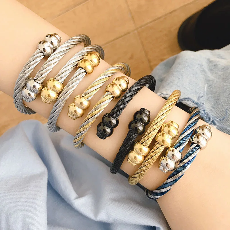 

Женские Простые браслеты-манжеты из титановой стали, новинка, популярная уличная мода, разноцветный браслет из стальной проволоки, ювелирн...