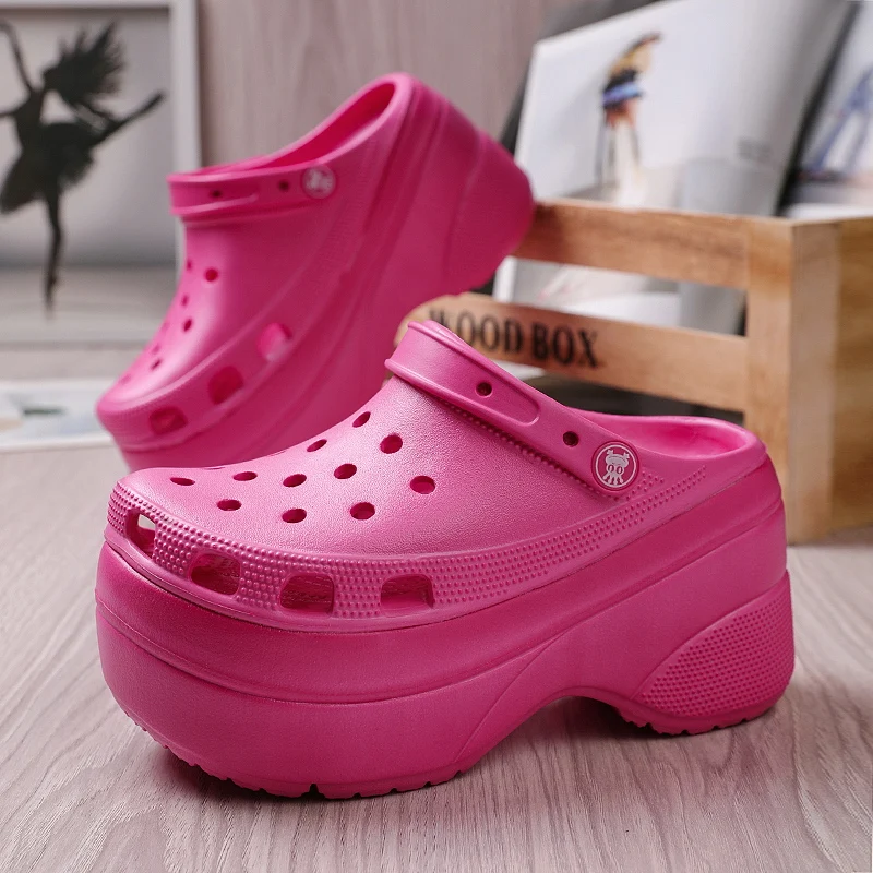 

Summer Women Croc Clogs Platform Garden Shoe Sandals Height Increasing Slippers Slip On For Girl Beach Shoes Fashion Lady Slides