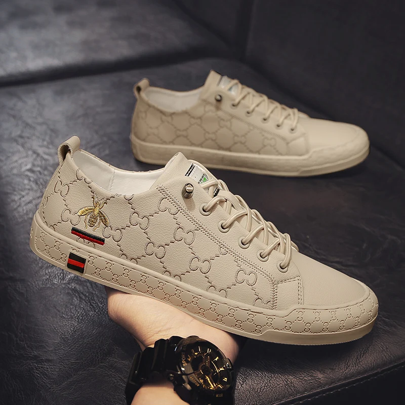 

2021 High Quality Comfortable New Fashion European Bee Casual Board Shoes