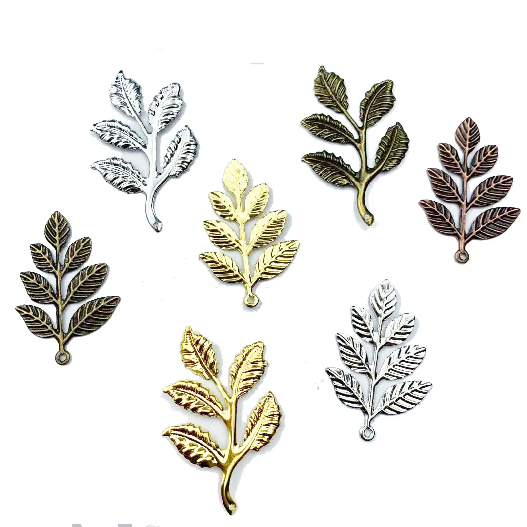 

Филигранные соединители в виде листьев, 30 х50 мм, 20 шт.