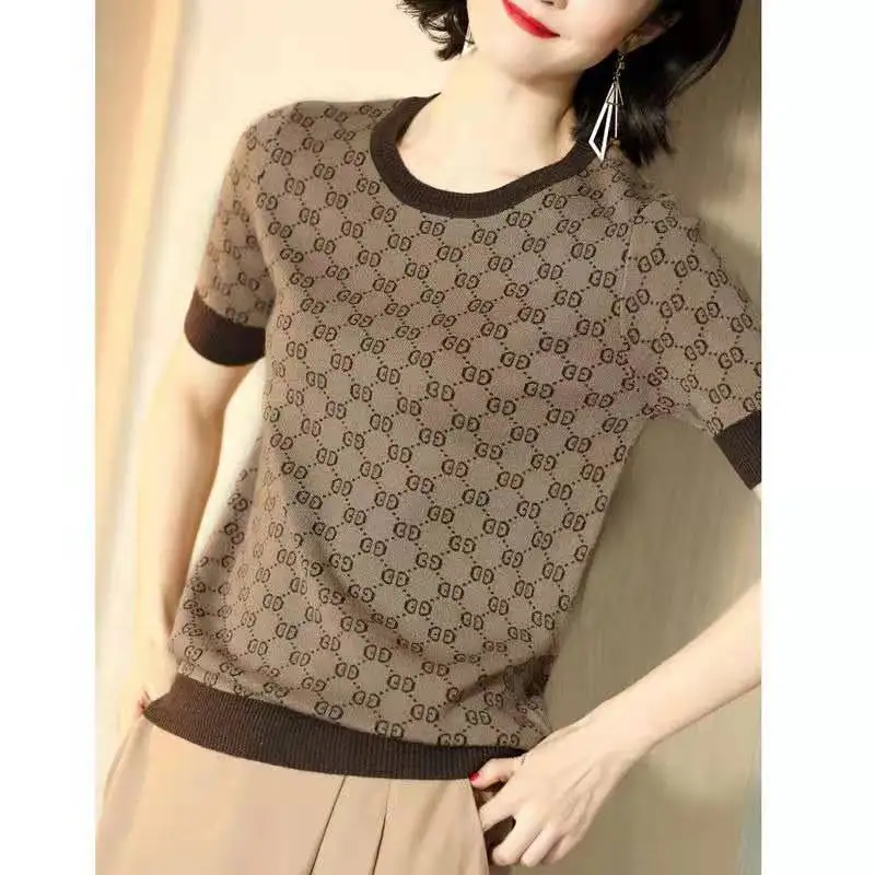 

Temperament autumn long sleeve knitted base shirt wool fashion casual loose top female 2020 New