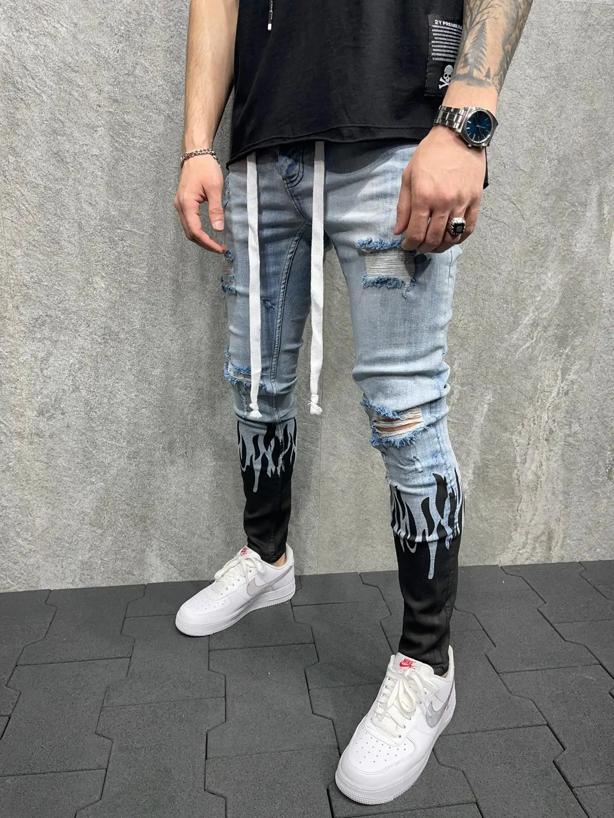 New Fashion Mens Jeans Flame Print Fashion Personalized Denim Pants Men Lace-up Slim Hole Jeans Casual Plus Size Pencil Pants